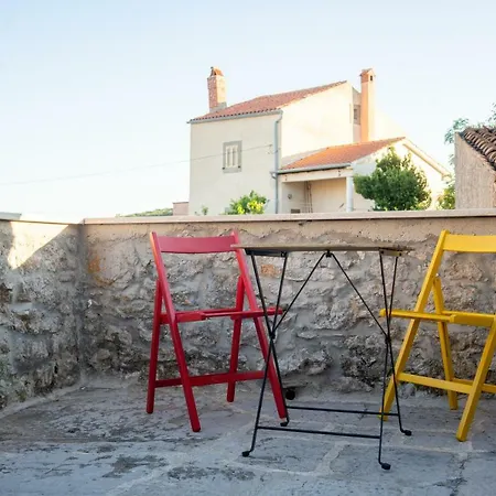 Kuca Za Odmor Bluzovi * Cres